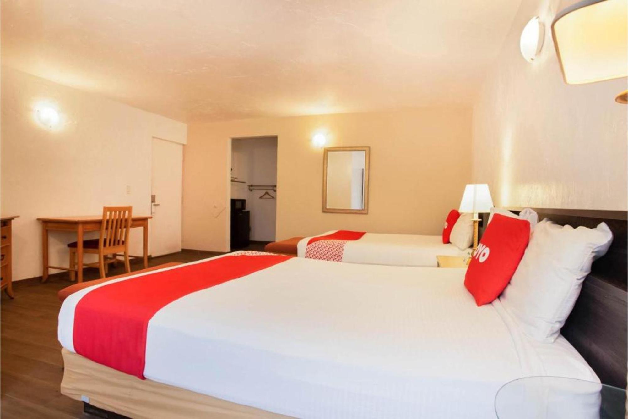 Oyo Waterfront Hotel- Cape Coral Fort Myers, Fl Exterior foto